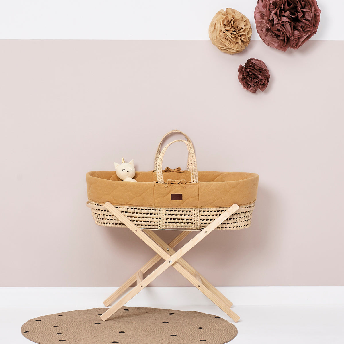 The Little Green Sheep Natural Quilted Moses Basket + Mattress- Honey