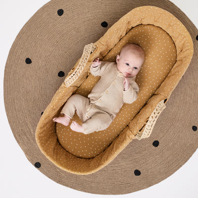 The Little Green Sheep Natural Quilted Moses Basket + Mattress- Honey
