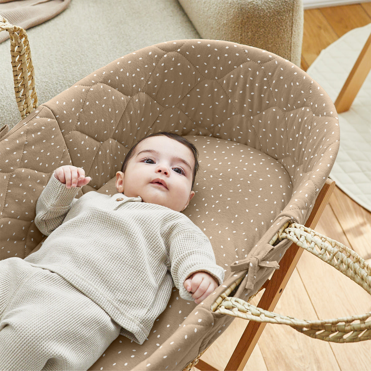 The Little Green Sheep Natural Quilted Moses Basket and Mattress- Truffle Rice