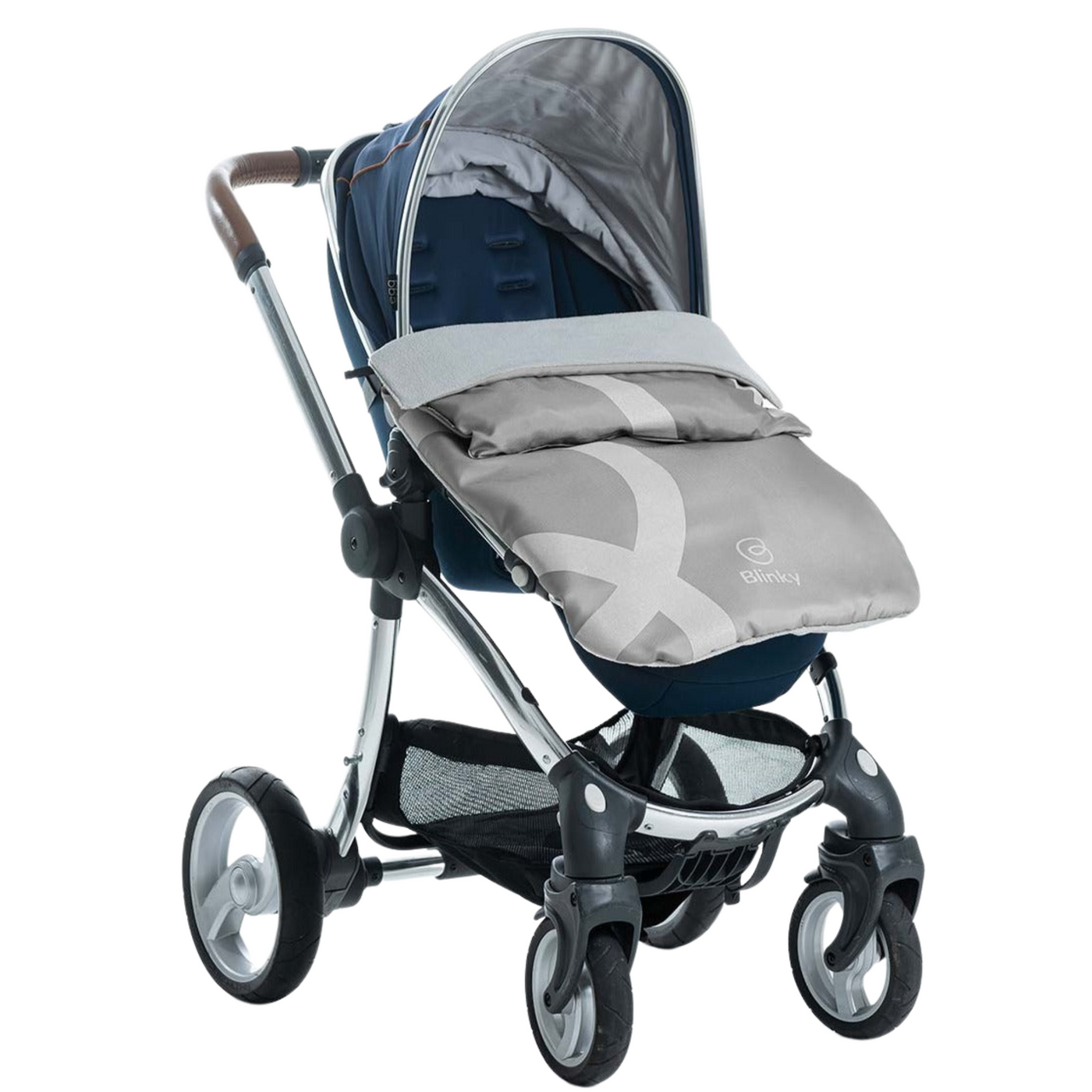 Lady pushing stroller with BlinkyWarm in Silver